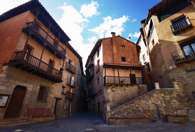 ALBARRACIN-101